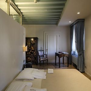 Chambre Standard en Rez-de-Chaussée